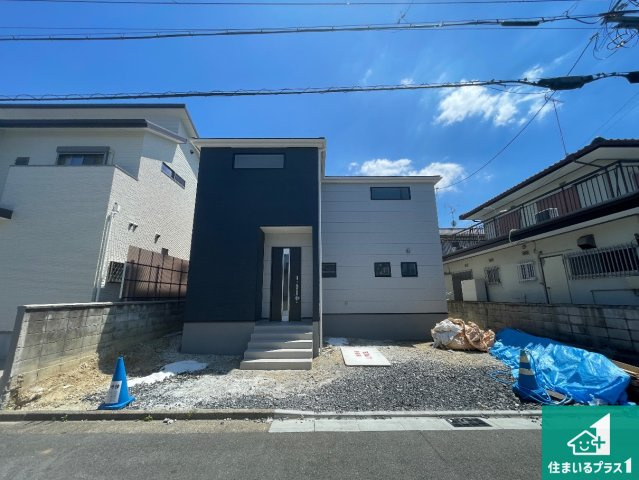 ★宇治市伊勢田町名木　新築一戸建ての外観|現在建築中！落ち着いた街並みで新生活を始めることが出来そう！周辺の物件も併せてご紹介させて頂きます！