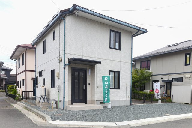 紫波郡矢巾町大字白沢第3地割8-20