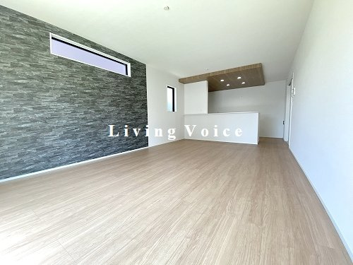 【仲介手数料０円】大磯町国府本郷18期　新築一戸建ての居間・リビング|大磯町国府本郷18期　新築一戸建て