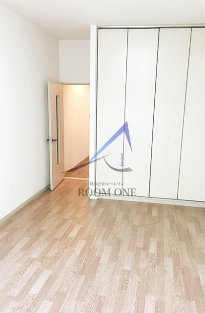イレブンアールの居間・リビング|洋室のお部屋です。