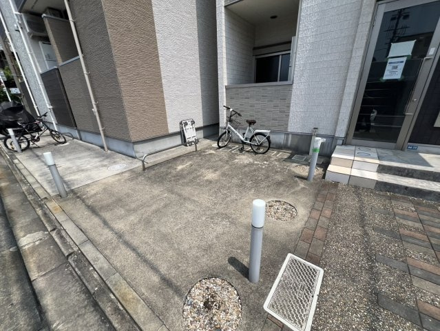 ハーモニーテラス愛知町Ⅴの駐車場