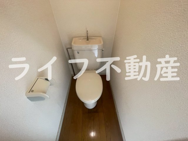 ヌカタロッジのトイレ|ゆったりとした空間のトイレです