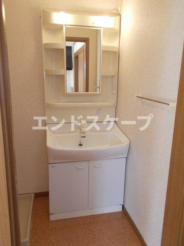 パイン　ヴィレッジＣの洗面所|高崎、前橋のお部屋探しはエンドスケープまで！お客様の理想お聞かせ下さい♪