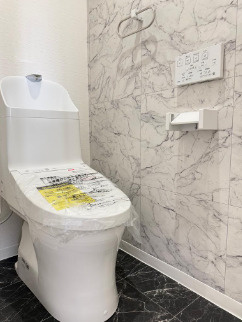 クローバーズマンションのトイレ