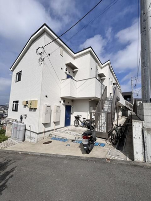 【エントランス】 | アーニャ南栗原