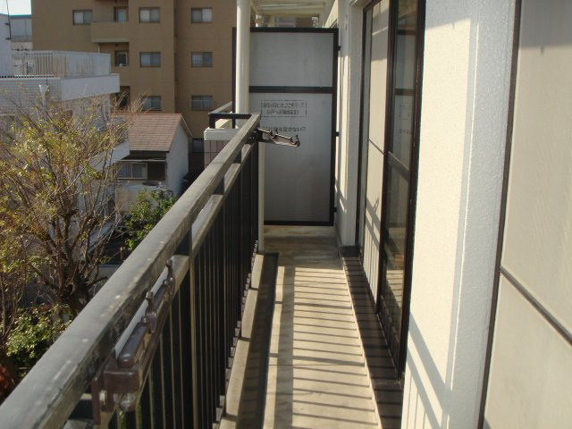【バルコニー】 | カスタム加島Ⅰ | バルコニー付き
