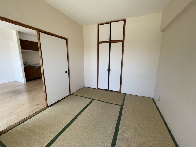 【和室】 | カスタム加島Ⅰ | 和室があれば客間としても活用できます