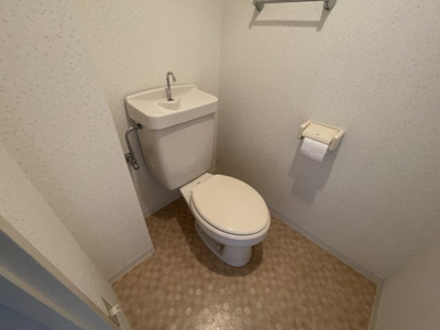 【トイレ】 | カスタム加島Ⅰ | トイレです