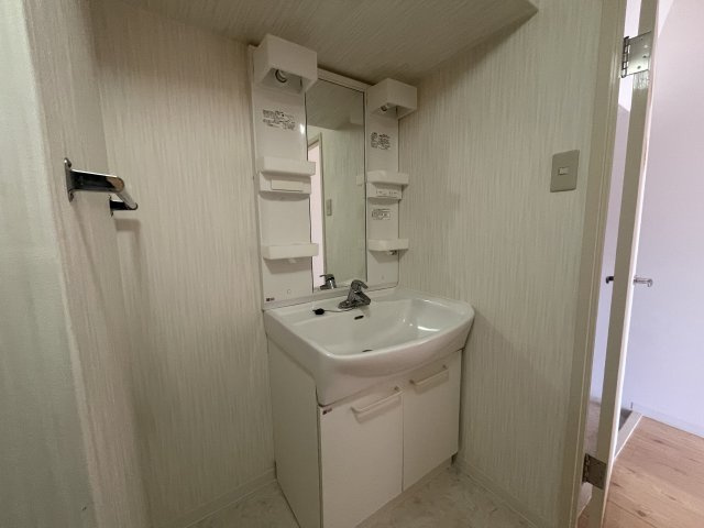 【洗面所】 | カスタム加島Ⅰ | コンパクトで使いやすい洗面所