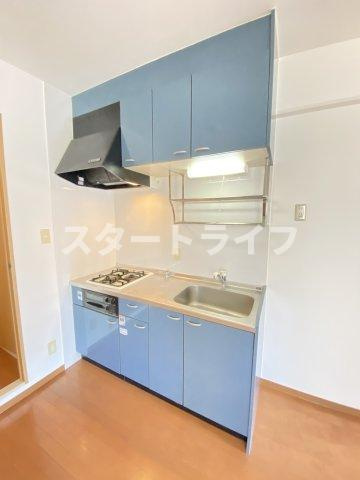 大阪市淀川区東三国１丁目の賃貸マンションのキッチン
