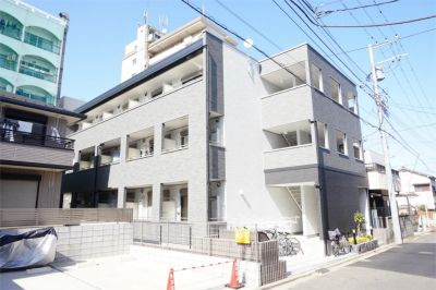 グレイス千葉中央のエントランス