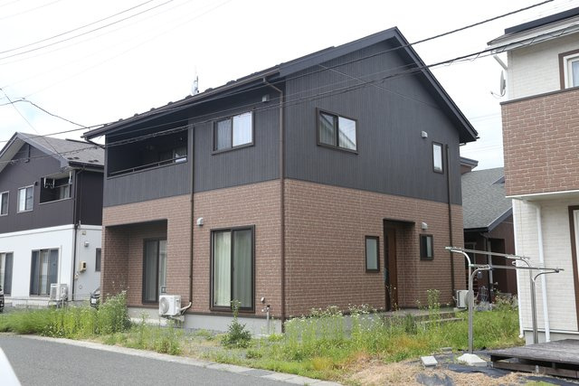 滝沢市穴口382-104