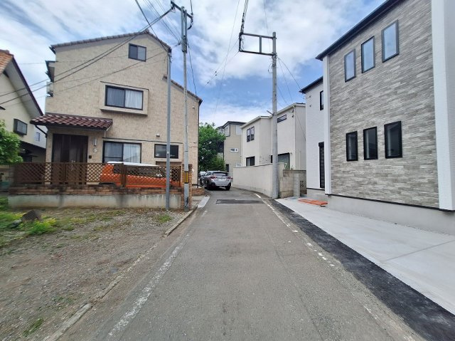ハートフルタウン 高崎市若松町新築の前面道路含む現地写真|現地撮影