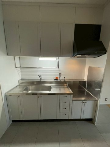 大阪市港区築港２丁目の賃貸マンションのキッチン