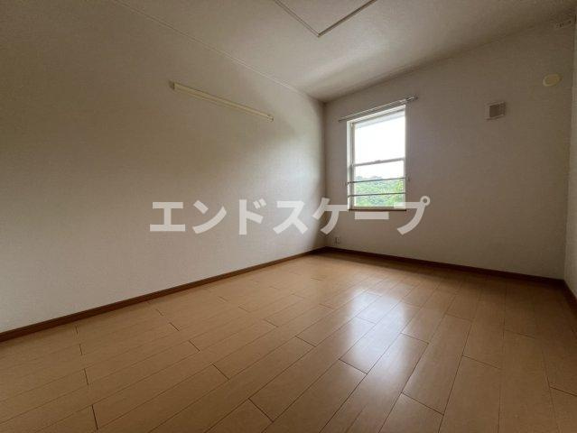 ヴァローレの洋室|高崎、前橋のお部屋探しはエンドスケープまで！お客様の理想お聞かせ下さい♪