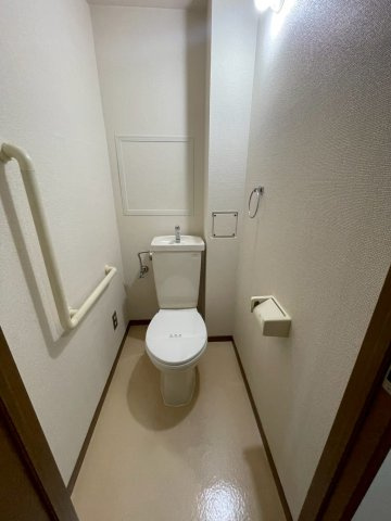 コーシャハイツ港のトイレ