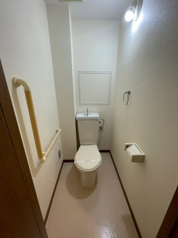 コーシャハイツ港のトイレ