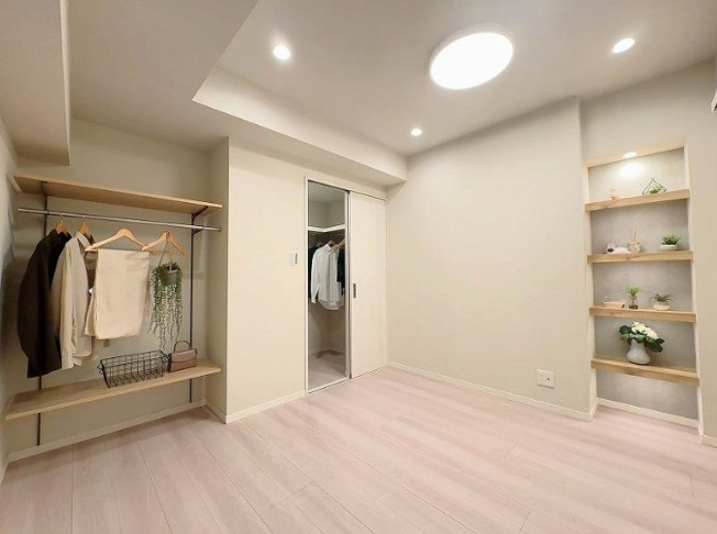 【洋室】 | 巣鴨第２ＳＹマンション | うららかな陽射しがどのお部屋にも降り注ぎますように、快適さを追求した間取設計。