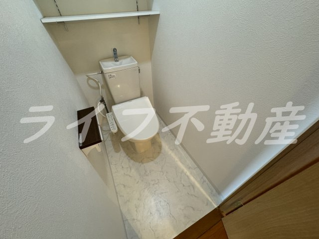 エイチ・ツー・オー新町Ⅱのトイレ|ゆったりとした空間のトイレです