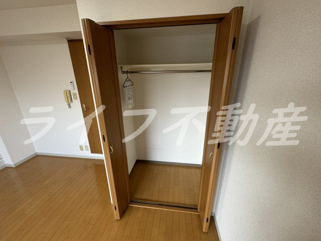 エイチ・ツー・オー新町Ⅱの収納|ちょっとした収納スペースも充実しています