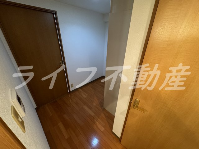 エイチ・ツー・オー新町Ⅱの内装|内装は落ち着いています