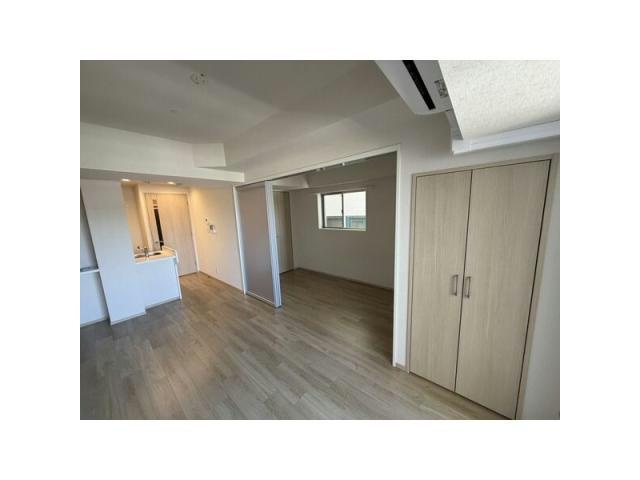 プレサンスロジェ丸の内PRIME　CASAの居間・リビング