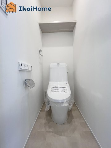 明石市東野町　新築戸建　のトイレ|◆同社施工例◆1階・2階にウォシュレット、暖房便座、脱臭機能を標準装備のトイレを完備！