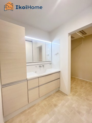 明石市東野町　新築戸建　の洗面所|◆同社施工例◆年中無休：当日予約可●洗濯パンがついていません。5000〜15000円前後です