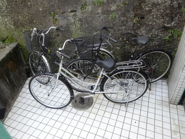 プラザ・ドゥ・モーリス　のその他共用部分|駐輪場です☆