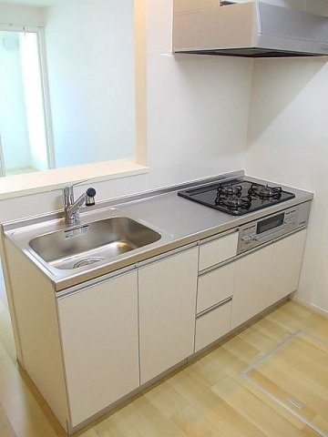 フレックス　タウン　壱番館のキッチン|コンパクトなキッチンで掃除もラクラク