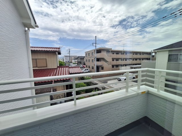 ハートフルタウン 高崎市筑縄町新築のバルコニー|現地撮影