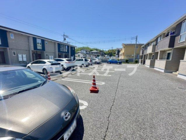 Ｒ’Ｓ－Ⅱ　Ｂの駐車場|高崎、前橋のお部屋探しはエンドスケープまで！お客様の理想お聞かせ下さい♪