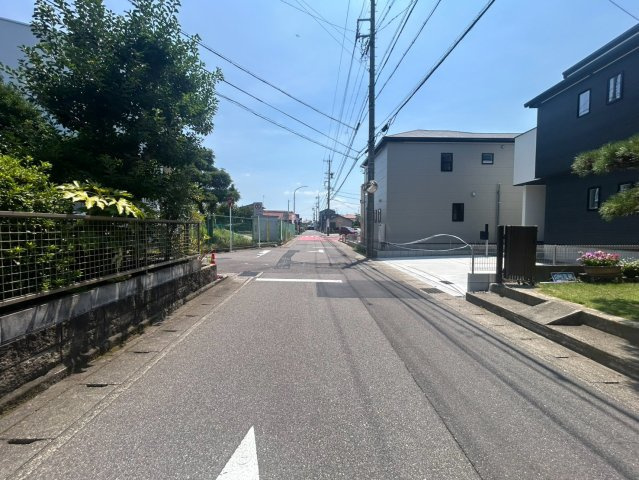 ファーストタウン　丹羽郡扶桑町柏森寺裏第1　全2区画分譲の前面道路含む現地写真|■前面道路　■ヤマダ不動産　株式会社リライフ　
■夢のマイホーム購入をフルサポートします！