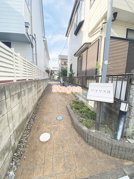 アイリスⅡのエントランス