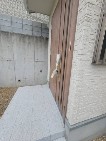 新築戸建貸家　30号の玄関