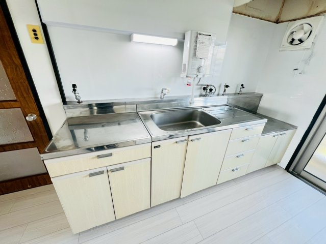 新多聞第３住宅のキッチン