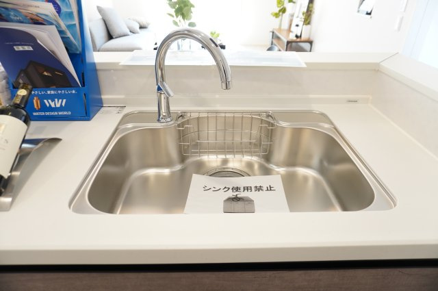 越谷市中島1丁目 新築分譲住宅のキッチン