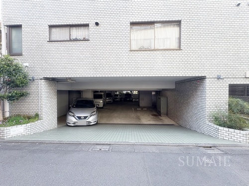 立山ハイツのエントランス|建物入口です☆