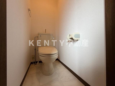【トイレ】 | 木の実 | 落ち着いた色調のトイレです