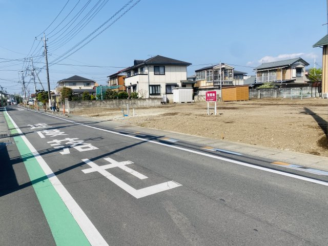 高崎市足門町　土地　1号地の前面道路含む現地写真|南東側　前面道路幅員　約6.5ｍ