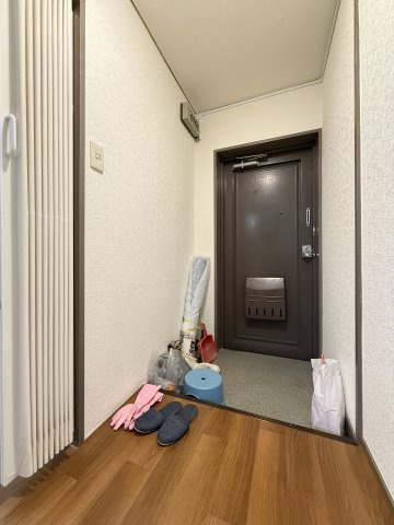 コーポ南野の玄関