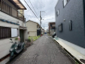 【前面道路含む現地写真】