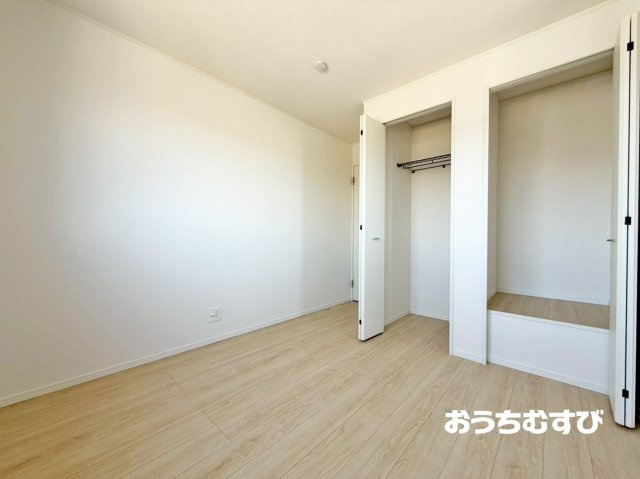 春日井市如意申町第2(全5棟)の洋室