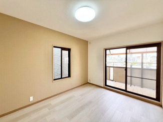 【洋室】 | 南花田町　中古戸建