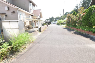 【前面道路含む現地写真】 | 鹿屋市大浦町　中古戸建