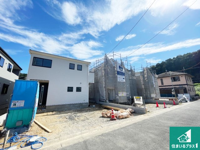 木津川市加茂町駅東　第2期　新築一戸建ての外観|現在建築中！落ち着いた街並みで新生活を始めることが出来そう！周辺の物件も併せてご紹介させて頂きます！