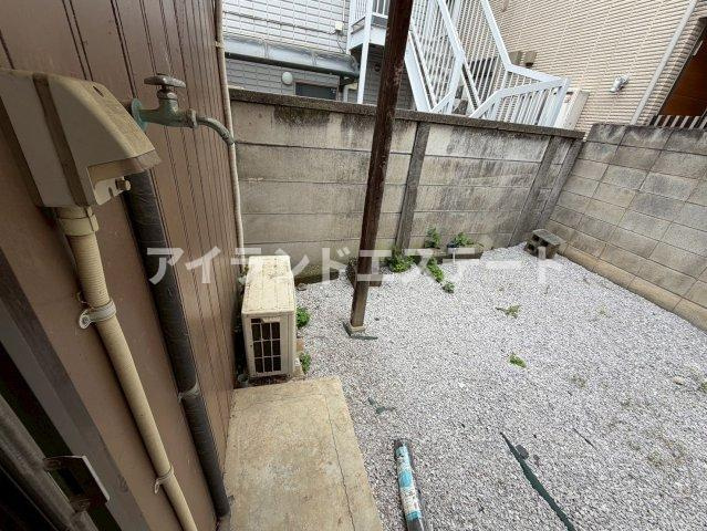 駒沢5丁目平屋　バストイレ別　通風良好　の庭