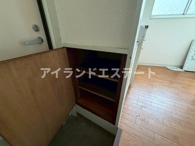 駒沢5丁目平屋　バストイレ別　通風良好　の設備