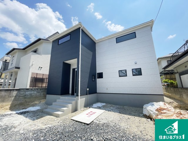 宇治市伊勢田町名木　新築一戸建ての外観|安心の10年保証！外観を美しく保ち、雨水で汚れを落とします！気になることがありましたら、お気軽にお問い合わせください！