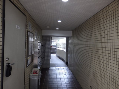 【エントランス】 | グレイス浜田山